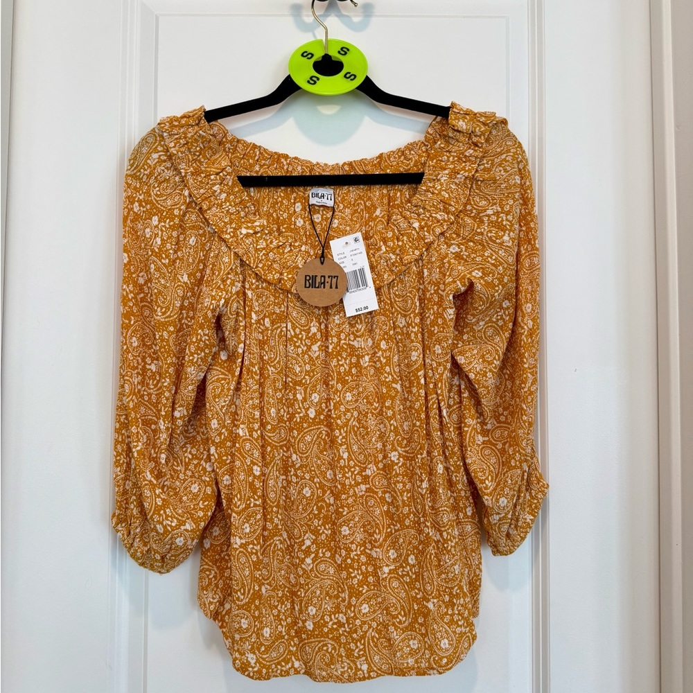 Off-shoulder Paisley Print Top